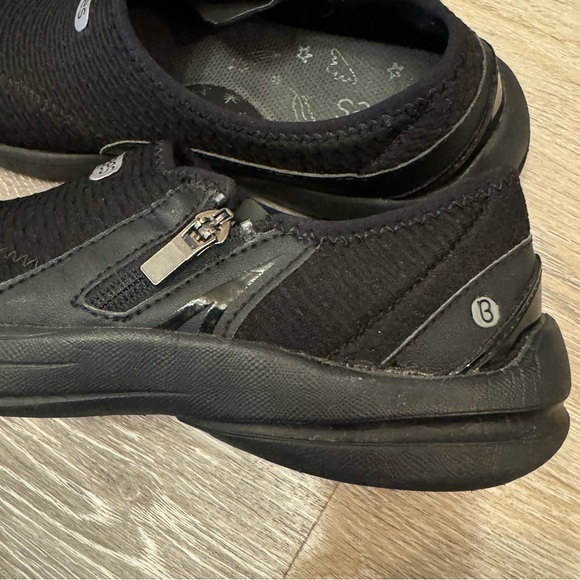 Bzees Lifetime Slip On Comfort Sneakers Shoes Black Breathable Lightweight Sz 8 - Picture 8 of 8